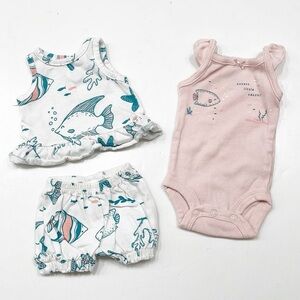 Carter's baby girls outfits